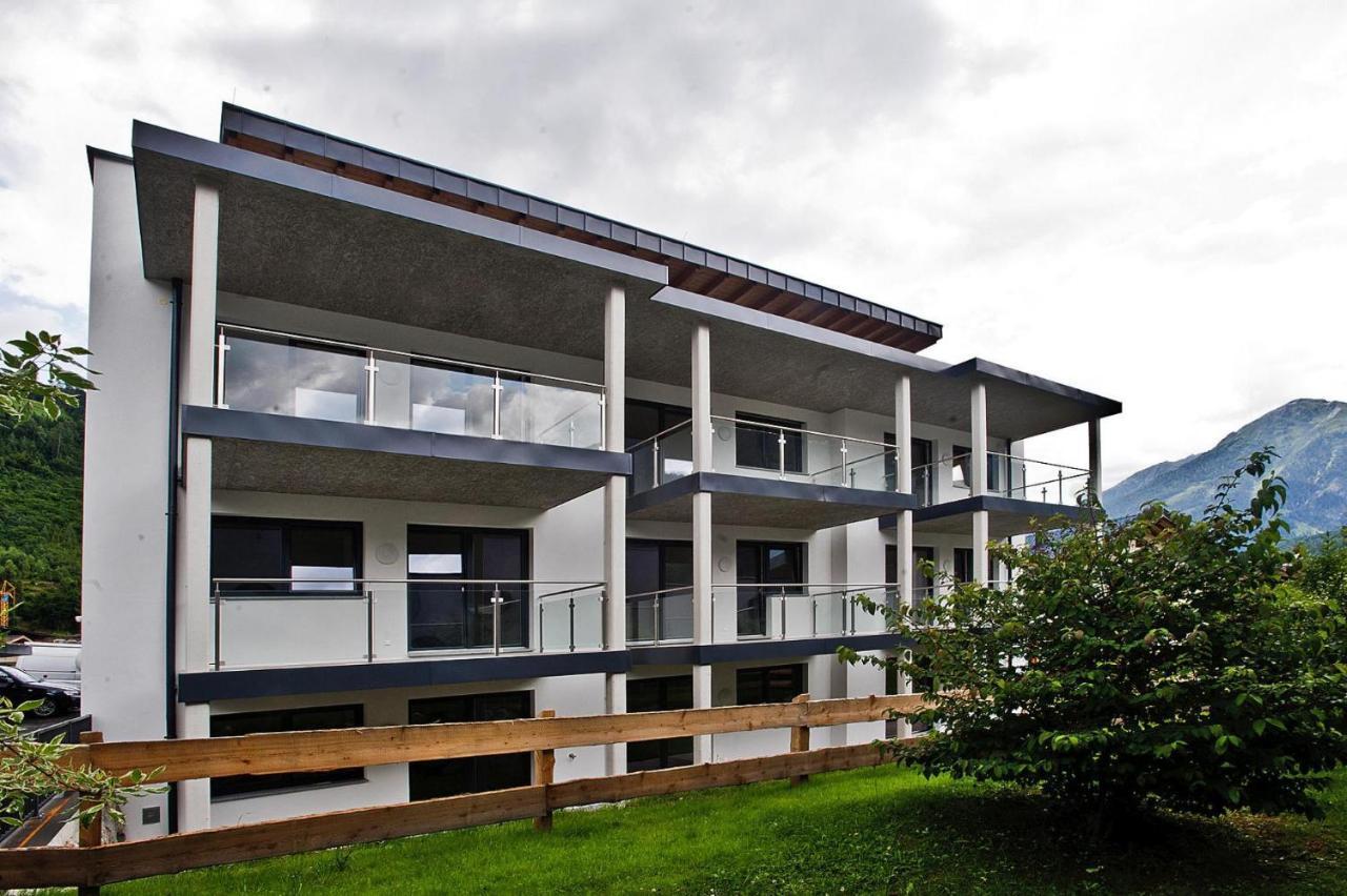 Apartment In Neukirchen With A Carport Neukirchen am Großvenediger エクステリア 写真